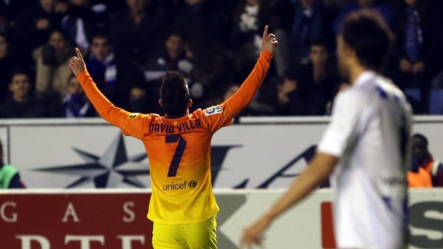 Villa trong trận đấu với Alaves