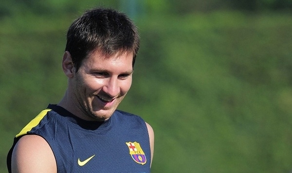 Messi luôn rạng rỡ bên trái bóng