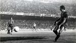 40 nÄƒm ngÃ y Cruyff ra máº¯t trong mÃ u Ã¡o BarÃ§a.jpg