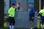 Entrenamiento-Barca-Messi-y-Br_54352442919_54115221154_600_396.jpg