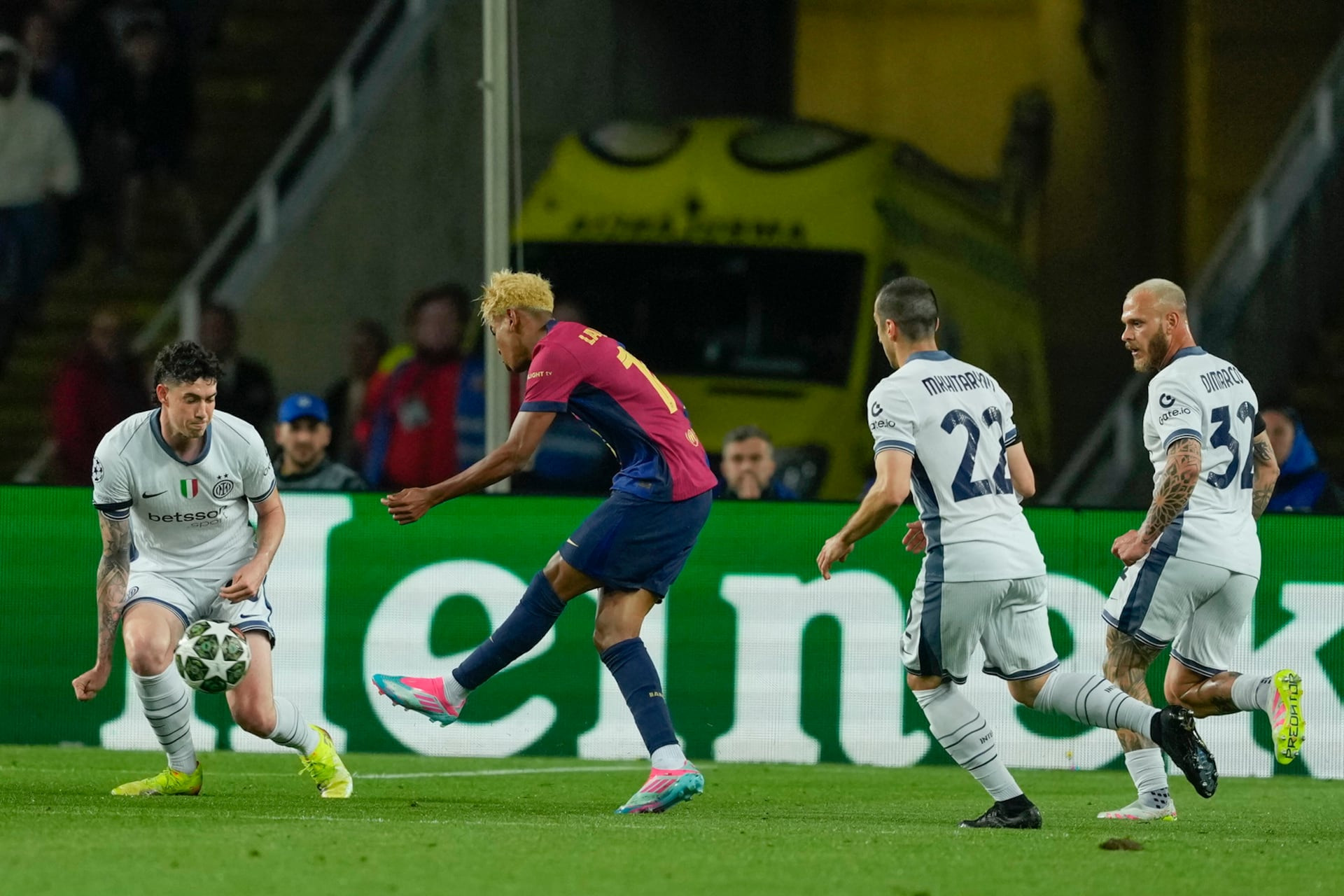 Lamine yamal barca inter 38375 Lamine yamal barca inter 38375