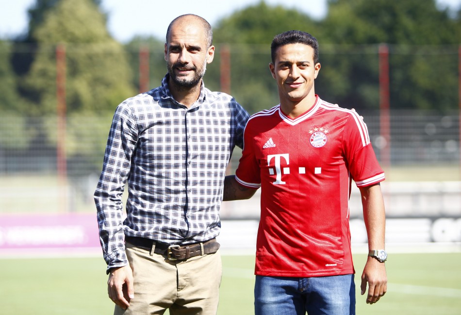 Pep-Guardiola-vs-Thiago