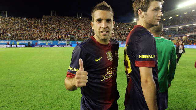 Jordi Alba ra mắt đội một