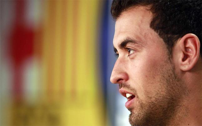 Busquets và lá thư gửi đến cầu thủ quá cố Miki Roque