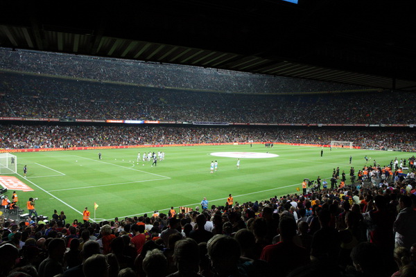 Chuyện vé ở Liga: Hãy đến thiên đường Camp Nou!