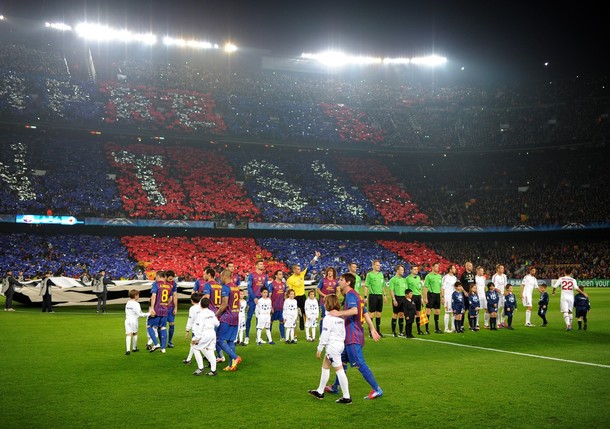 Barça tại Camp Nou: Tấn công hay - Phòng thủ giỏi