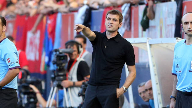 Câu chuyện của Tito Vilanova: Tito có dám thay đổi “Pep Team”?