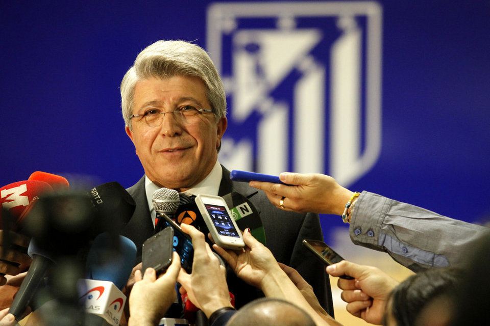 Chủ tịch Atletico Madrid: Enrique Cerezo