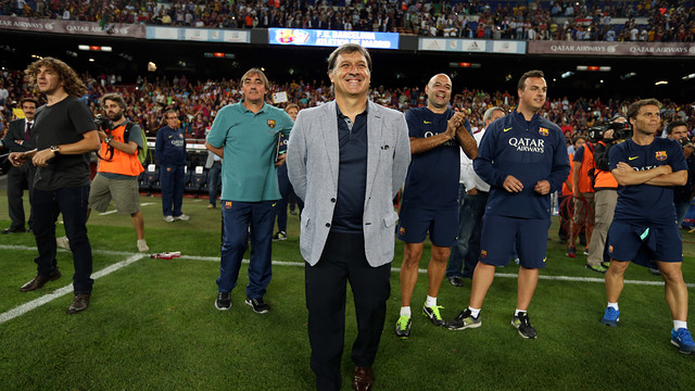 Tata Martino cười tươi với danh hiệu đầu tiên giành được cùng Barça