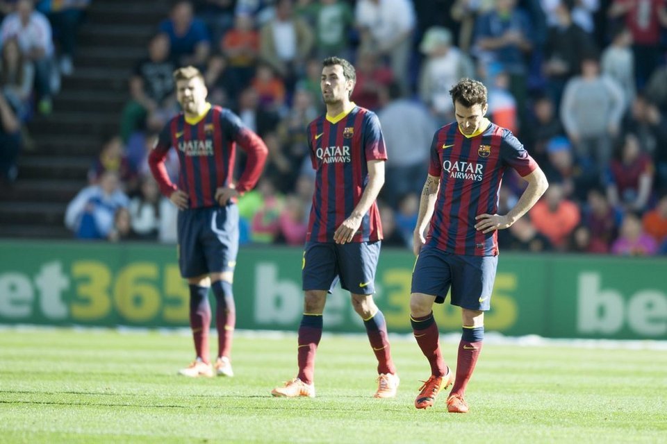 Sự thất vọng của các cầu thủ sau bàn thua trước Valladolid