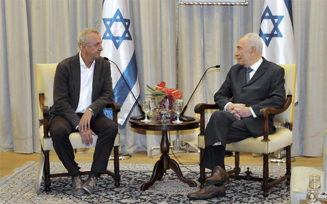 Johan Cruyff và tổng thống Israel