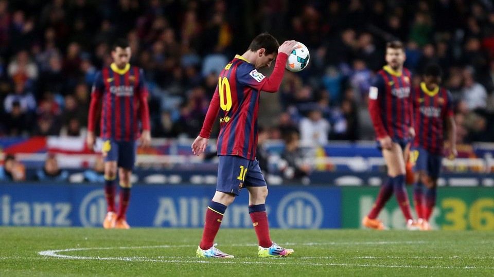 Messi thất vọng trên sân Anoeta