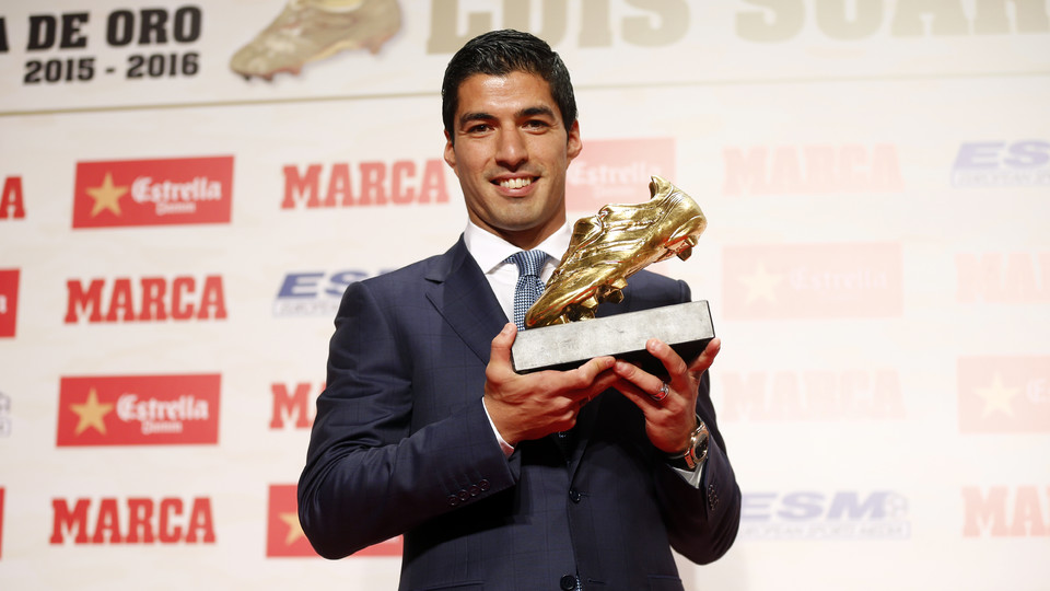Luis Suarez giành Chiếc Giày Vàng lần thứ 2